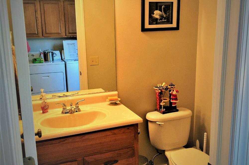 Photo of Bathroom in Mattaponi