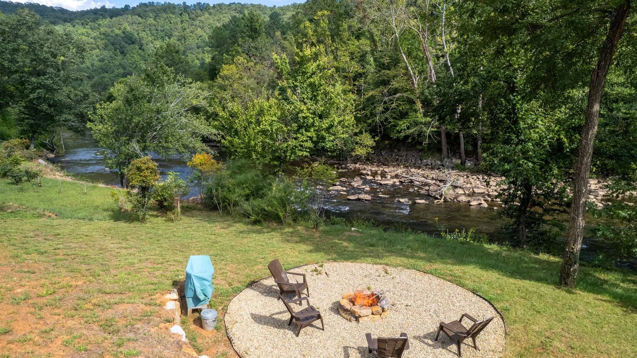 Photo of Outdoor in Cullowhee