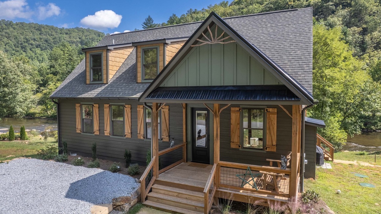 Photo of Outdoor in Cullowhee