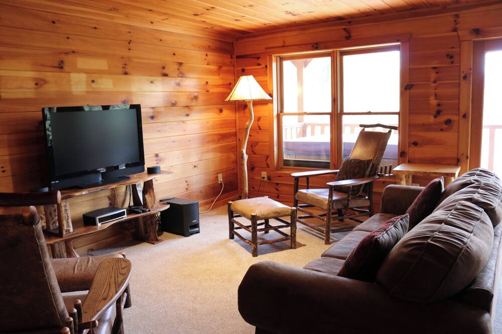 Photo of Livingroom in Townsend