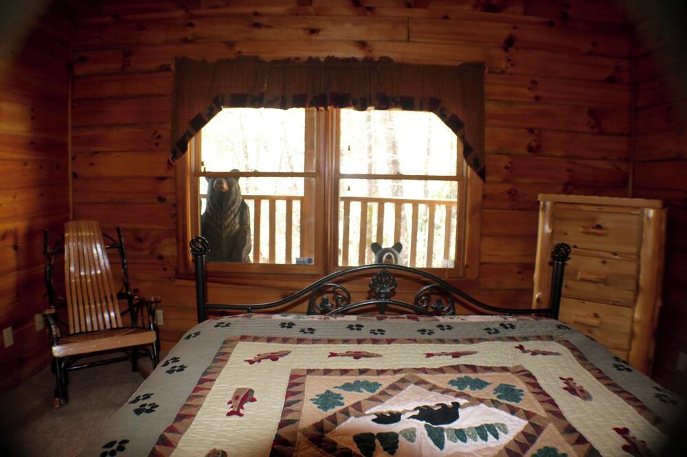 Photo of Bedroom in Townsend