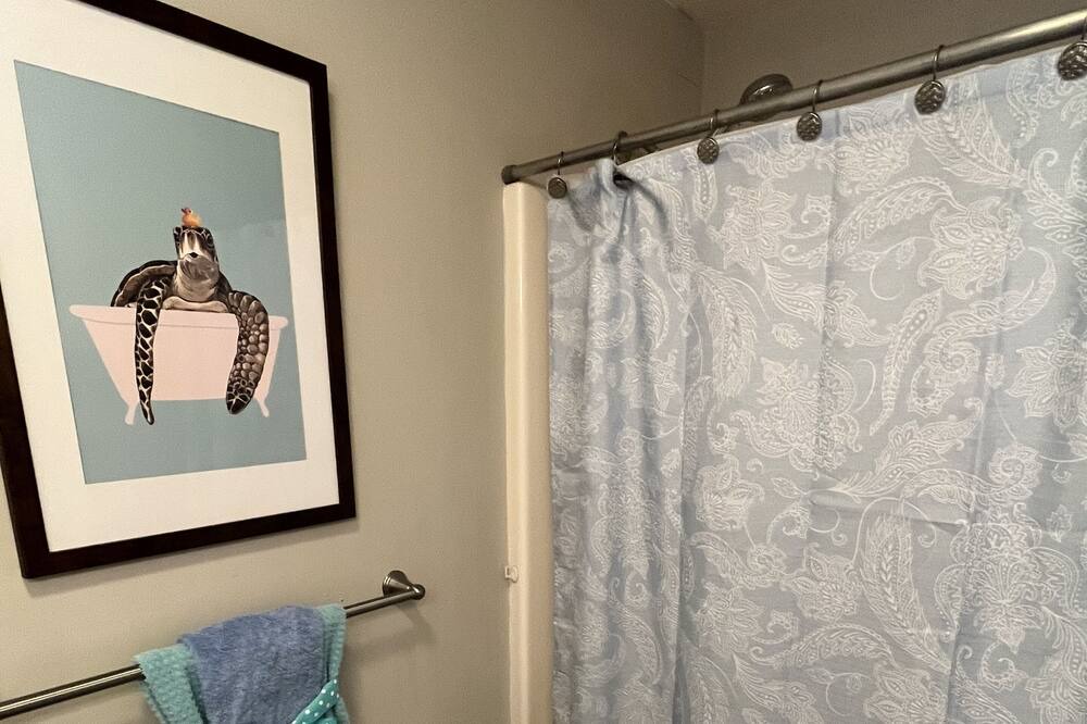 Photo of Bathroom in Salvo