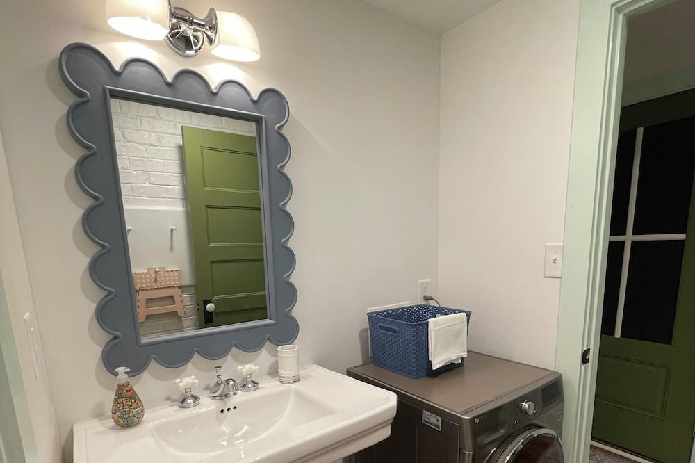 Photo of Bathroom in Charles City