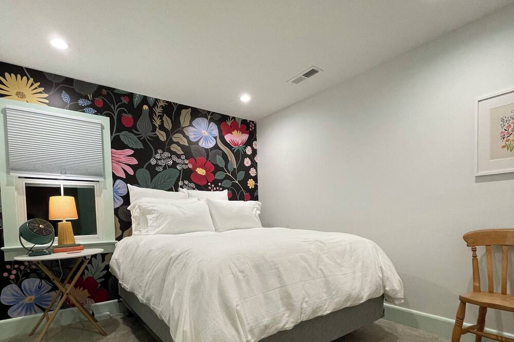 Photo of Bedroom in Charles City
