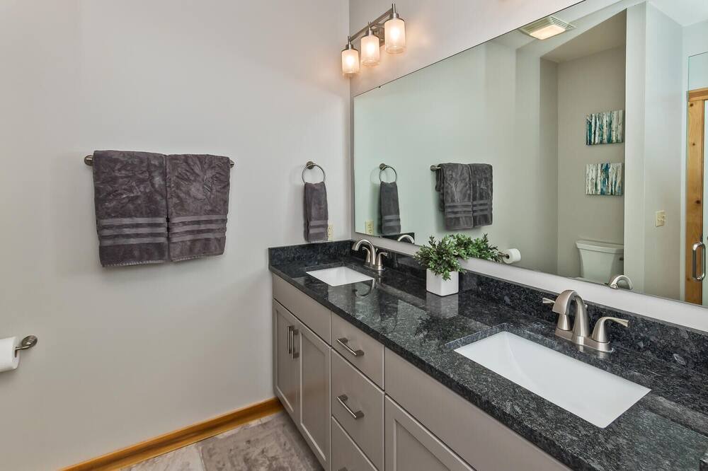 Photo of Bathroom in Mountain Air