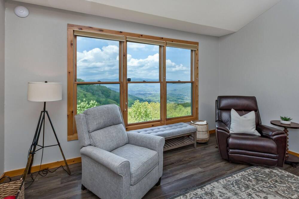Photo of Bedroom in Mountain Air