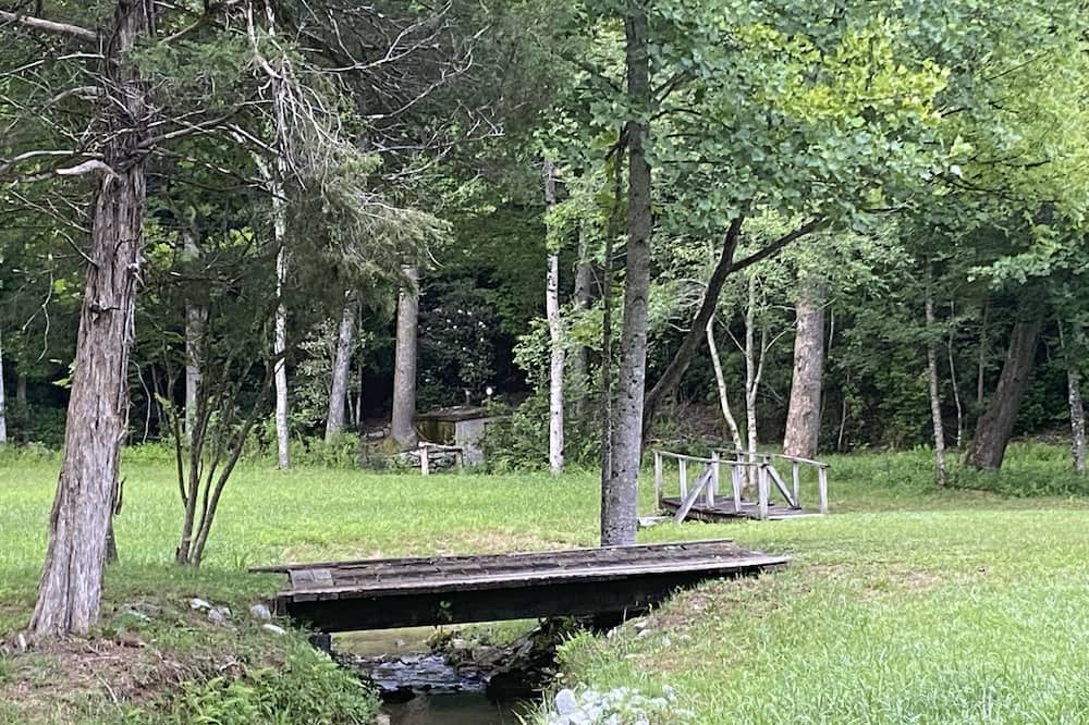 Photo of Outdoor in Pickens