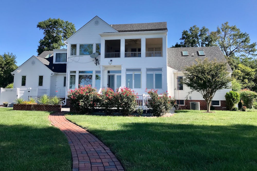 Photo of Outdoor in Charles City