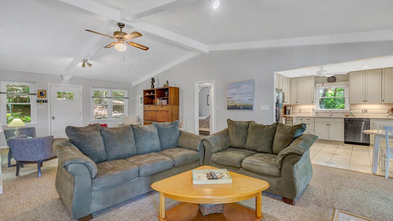 Photo of Livingroom in Goodview
