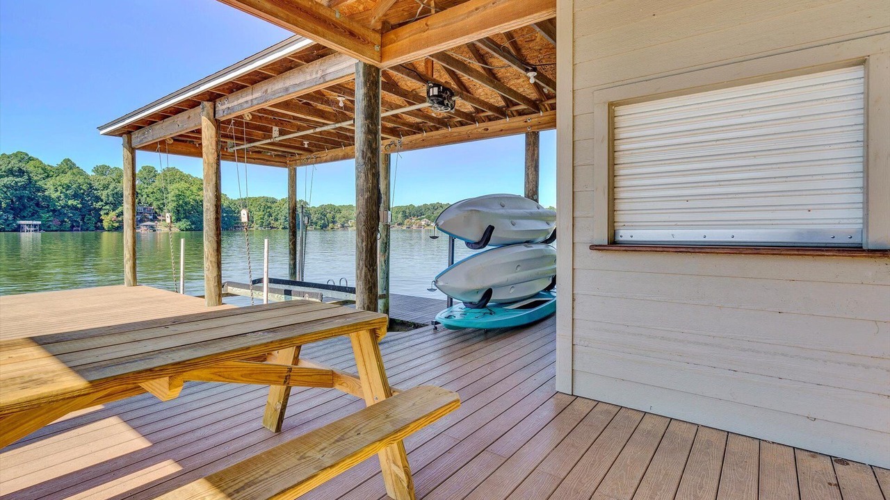 Photo of Patio Balcony in Goodview