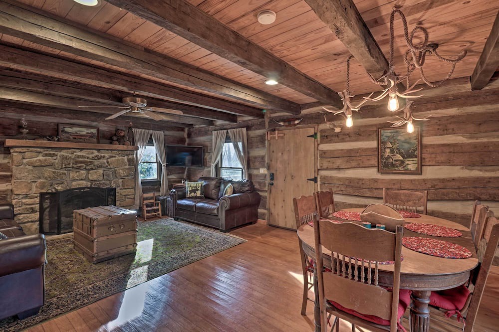 Photo of Livingroom in Balsam