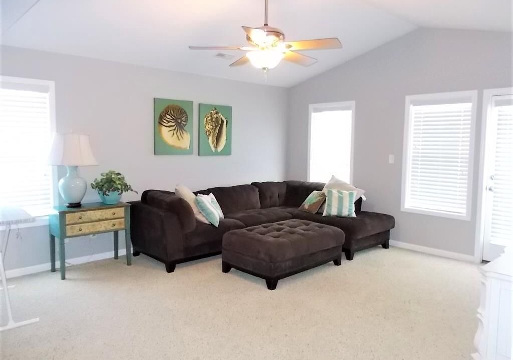 Photo of Livingroom in Sunset Beach