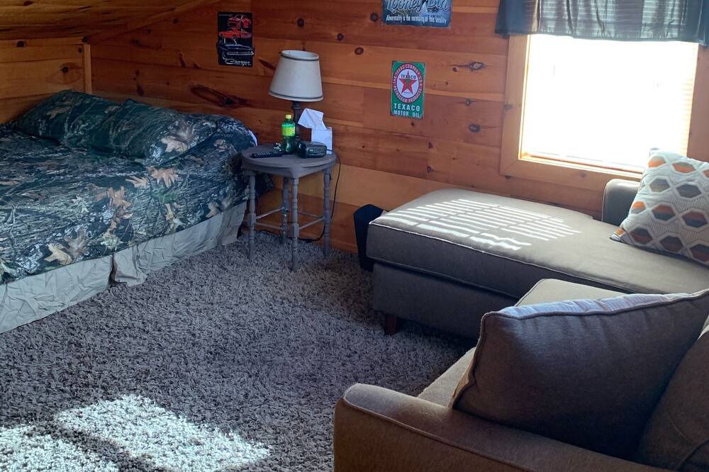 Photo of Bedroom in Sharps Chapel