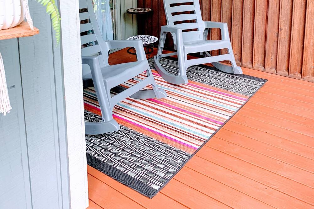 Photo of Patio Balcony in East End - Valley Street