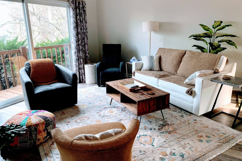 Photo of Bedroom in East End - Valley Street