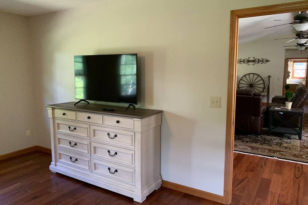 Photo of Bedroom in Waynesville