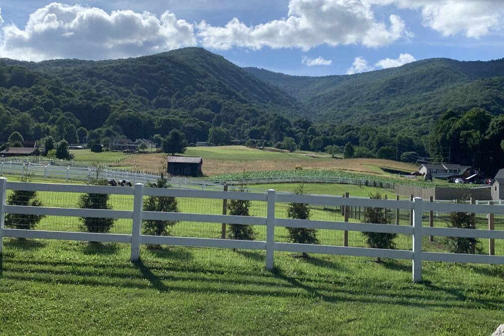 Photo of Outdoor in Waynesville