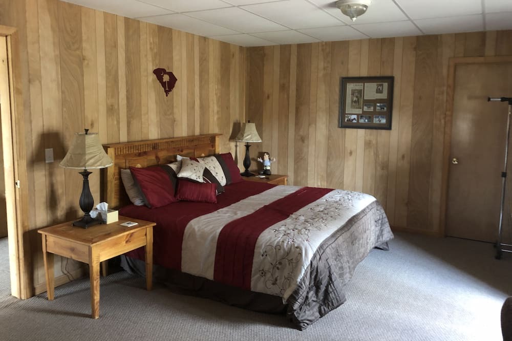 Photo of Bedroom in Sunset