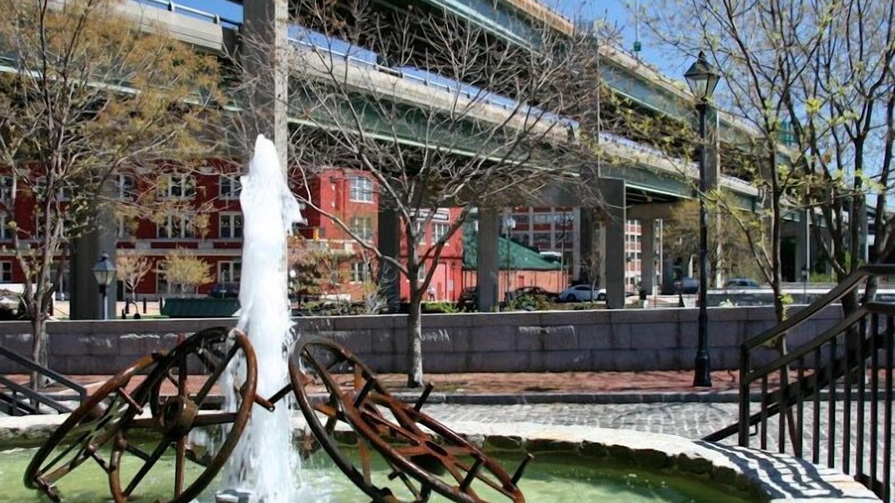 Photo of Others in Shockoe Bottom