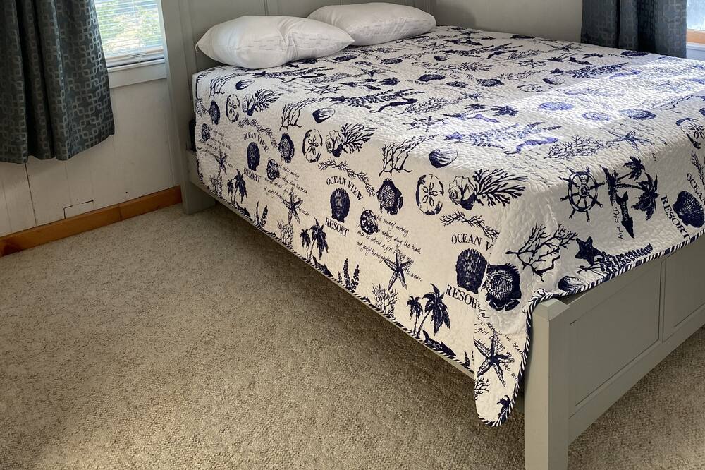 Photo of Bedroom in Avon
