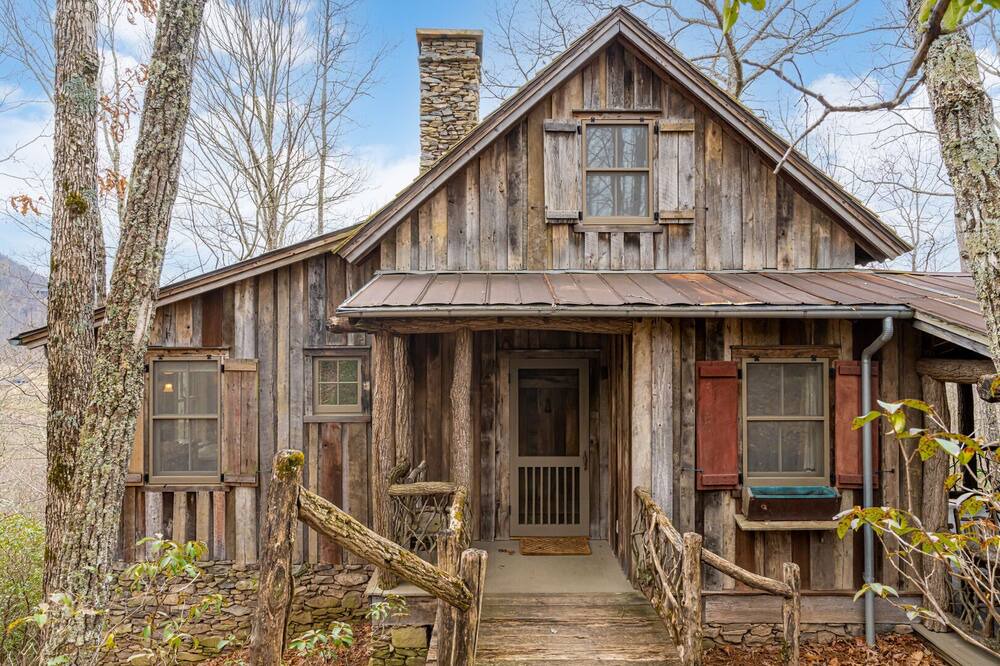 Photo of Outdoor in Sylva