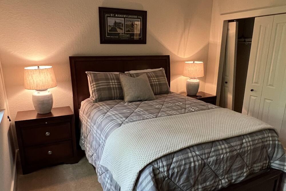 Photo of Bedroom in Bear Lake Reserve