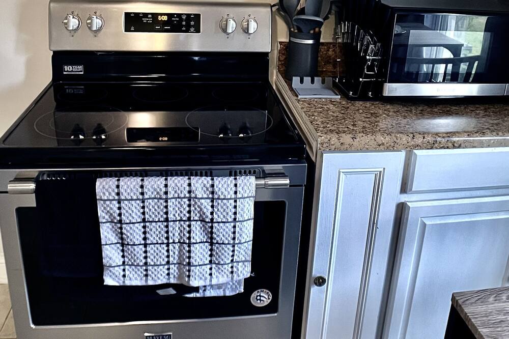 Photo of Kitchen in Old Irving Park