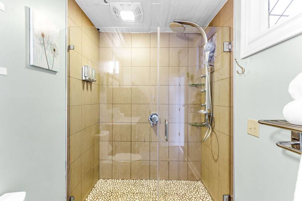 Photo of Bathroom in Downtown Greensboro