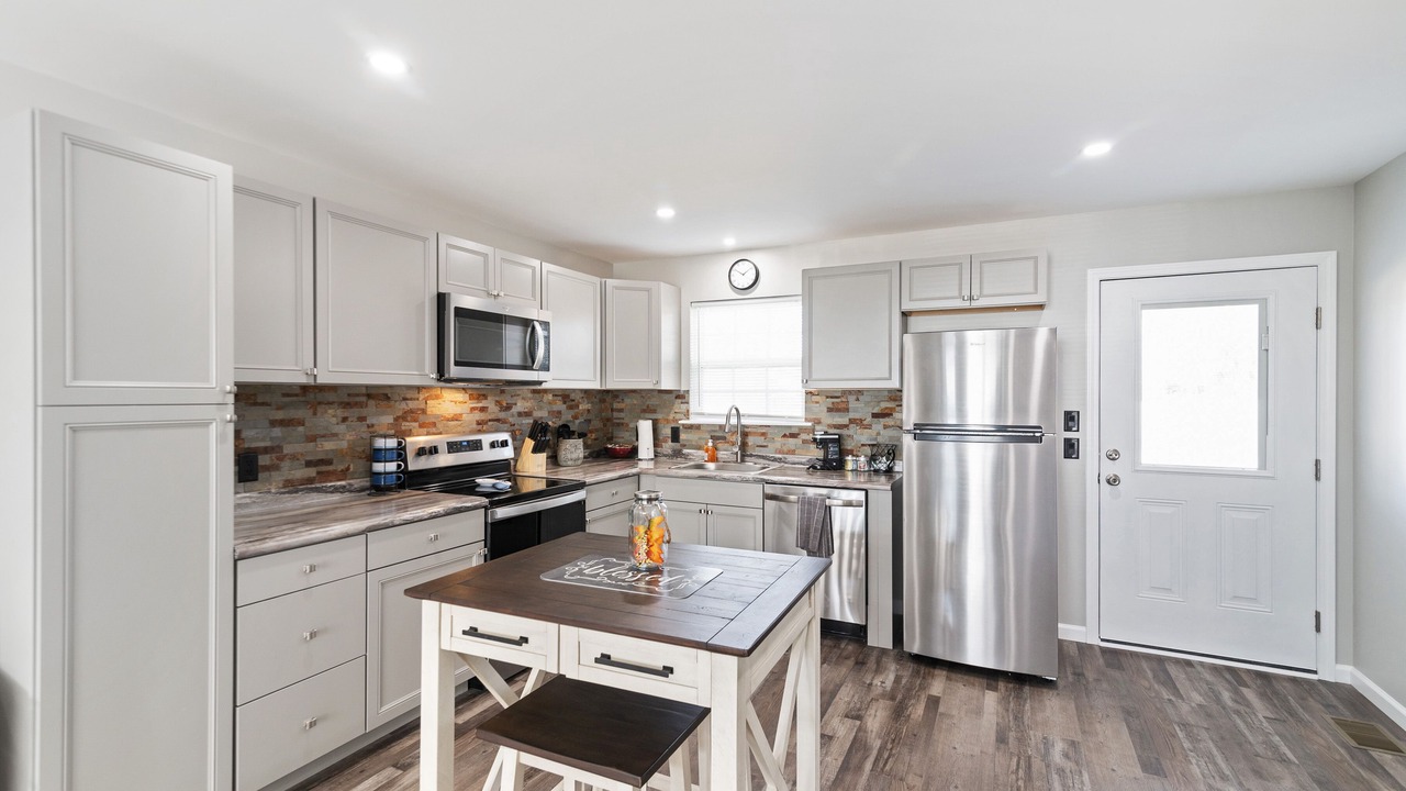 Photo of Kitchen in Ashland City
