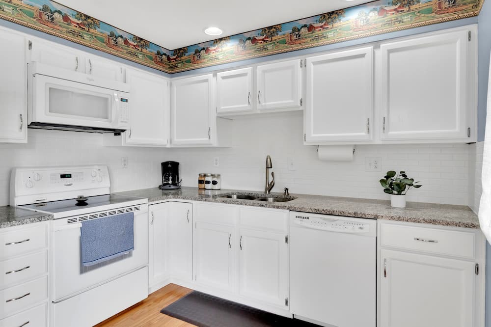 Photo of Kitchen in Jeffersontown
