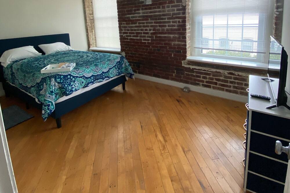 Photo of Bedroom in Shockoe Bottom