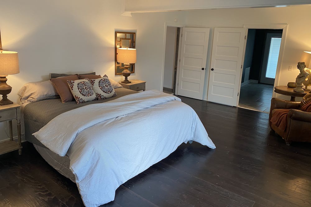 Photo of Bedroom in Glasgow