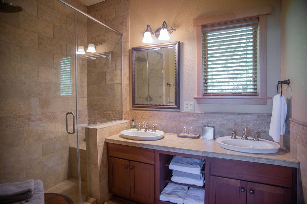 Photo of Bathroom in Mountain Air