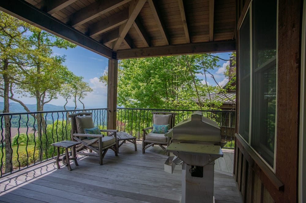Photo of Outdoor in Mountain Air