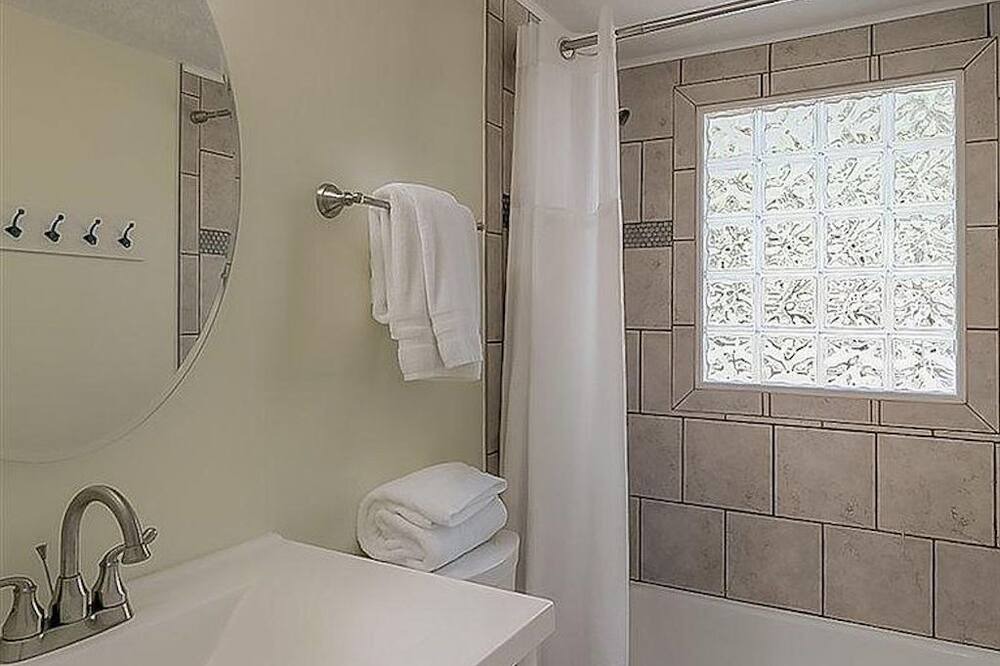 Photo of Bathroom in Bronston