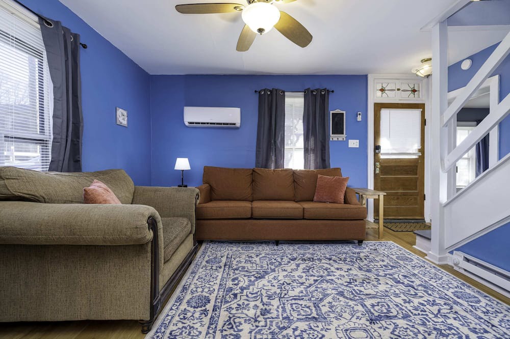 Photo of Livingroom in Maurertown