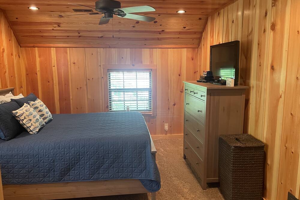 Photo of Bedroom in Cub Run