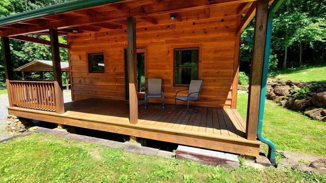 Photo of Patio Balcony in Sylva