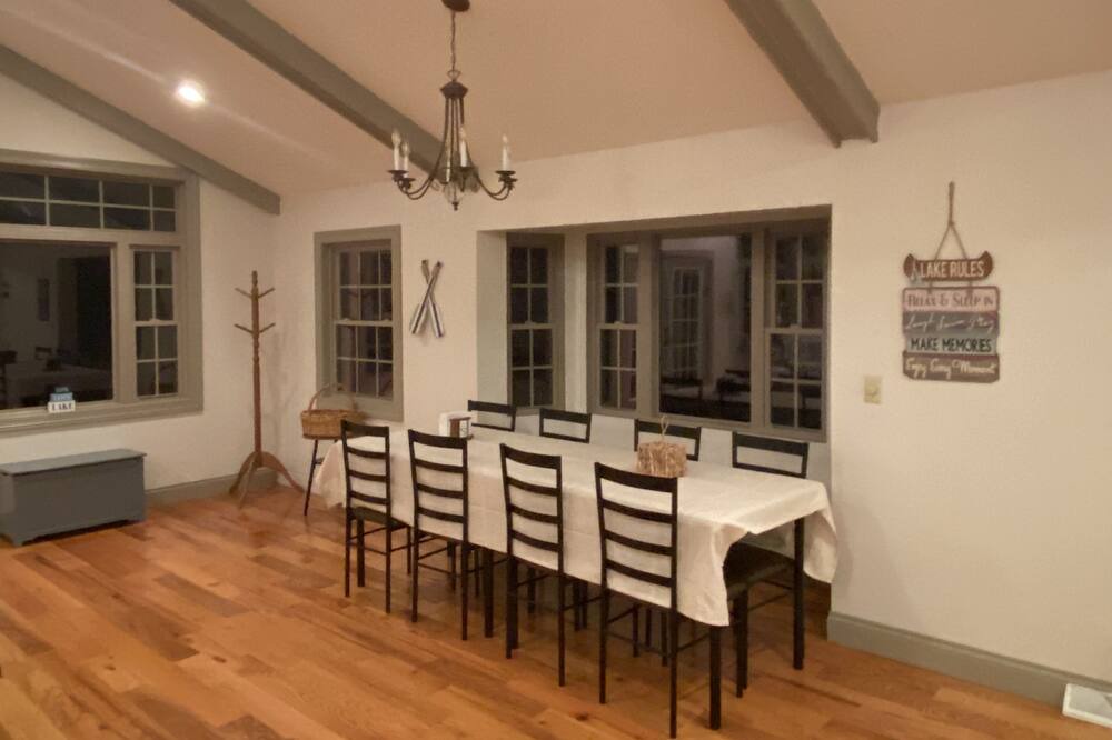 Photo of Bedroom in Monticello