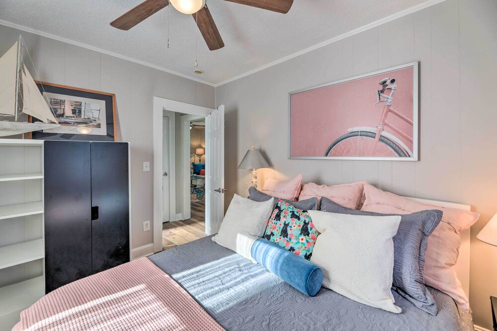 Photo of Bedroom in Morehead City