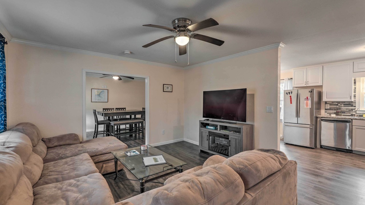 Photo of Livingroom in Brices Creek