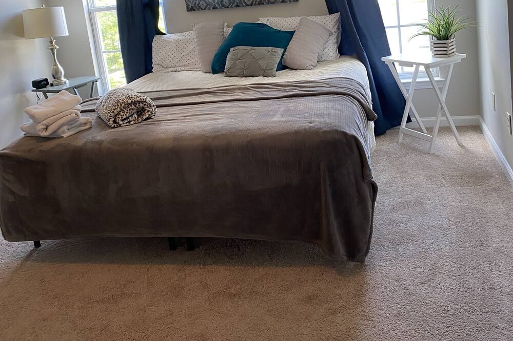 Photo of Bedroom in Paw Creek