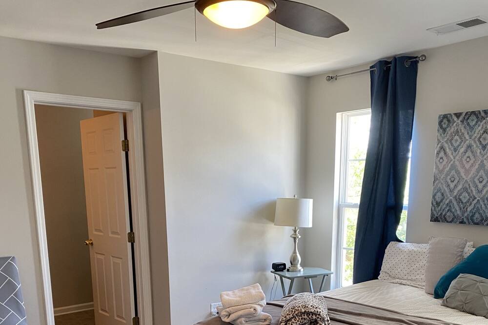 Photo of Bedroom in Paw Creek