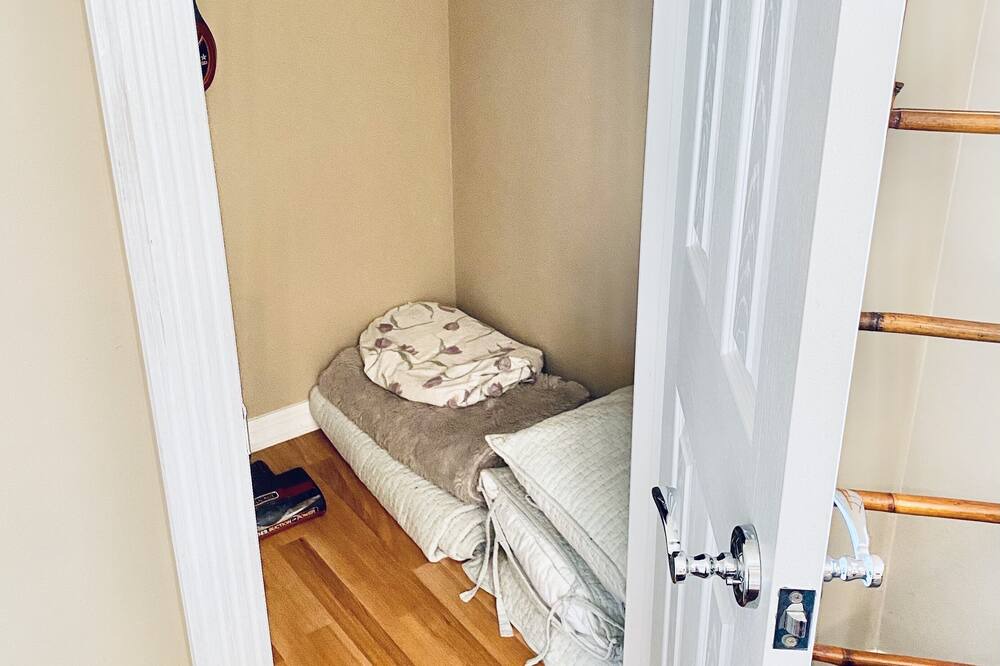Photo of Bedroom in Asheville