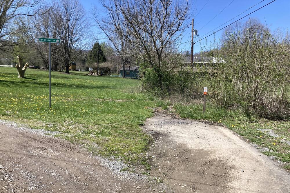 Photo of Others in Alderson