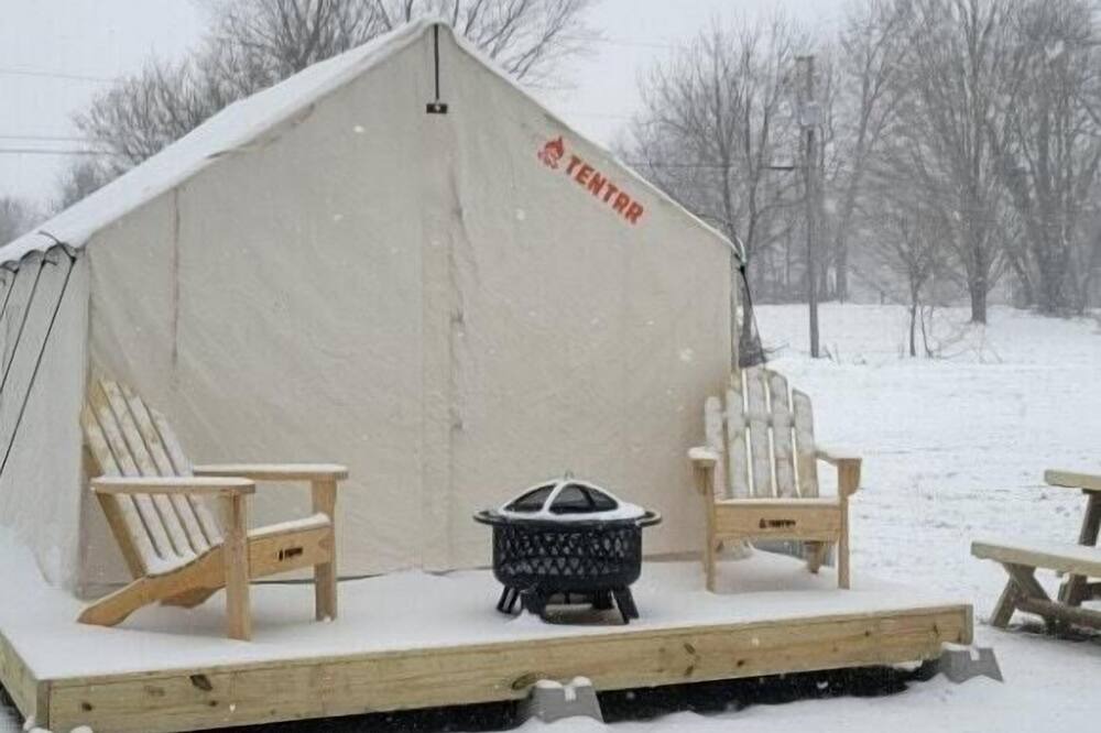 Photo of Others in Alderson