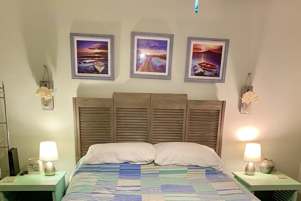 Photo of Bedroom in Rodanthe