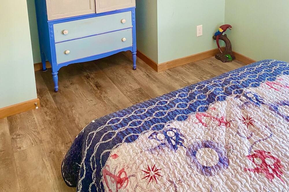Photo of Bedroom in Rodanthe