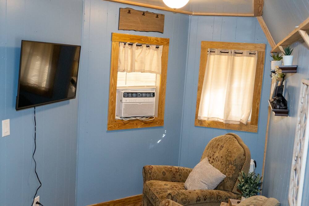 Photo of Livingroom in Tigerville