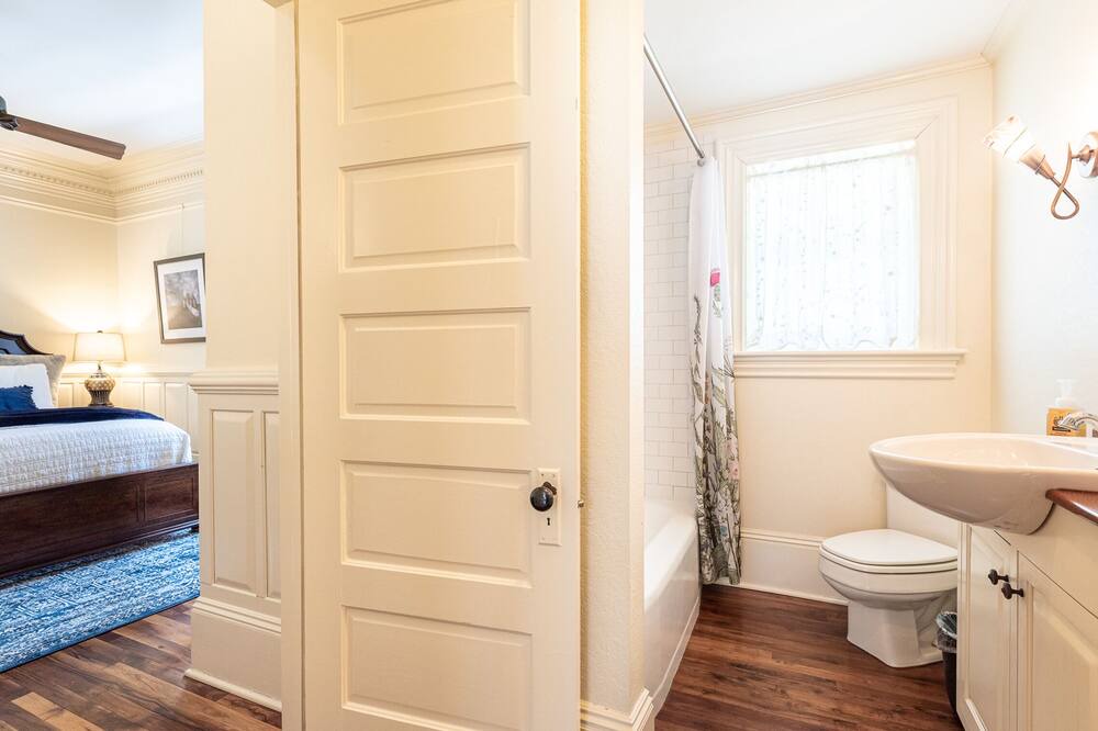 Photo of Bedroom in Durham